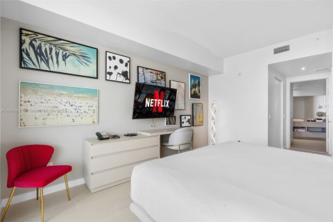 Condominio en venta en Hollywood, Florida, 2 dormitorios, 109.53 m2 № 2039661 - foto 15