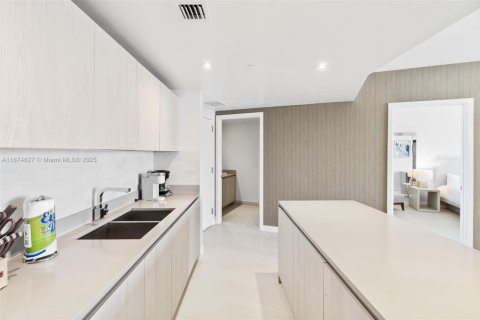 Condominio en venta en Hollywood, Florida, 2 dormitorios, 109.53 m2 № 2039661 - foto 3