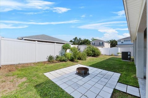 Casa en venta en Auburndale, Florida, 3 dormitorios, 186.27 m2 № 1721414 - foto 8