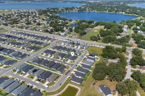 Casa en venta en Auburndale, Florida, 3 dormitorios, 186.27 m2 № 1721414 - foto 7