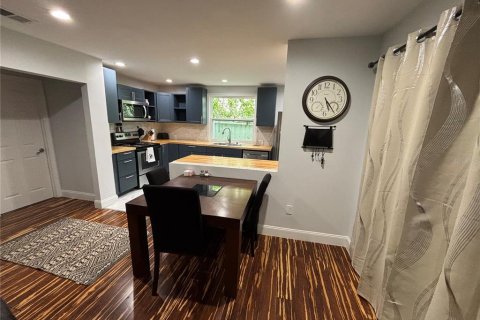 Villa ou maison à louer à Clearwater, Floride: 3 chambres, 124.02 m2 № 2134007 - photo 14