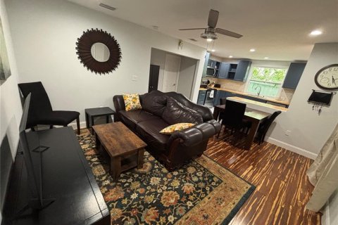 Villa ou maison à louer à Clearwater, Floride: 3 chambres, 124.02 m2 № 2134007 - photo 10