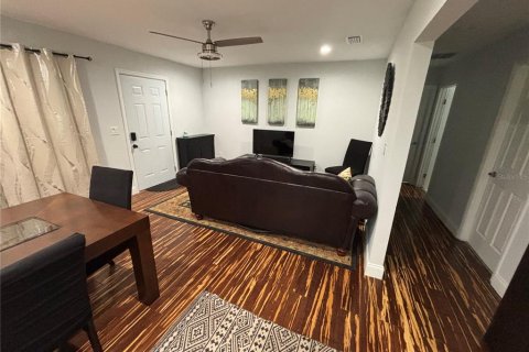 Villa ou maison à louer à Clearwater, Floride: 3 chambres, 124.02 m2 № 2134007 - photo 5