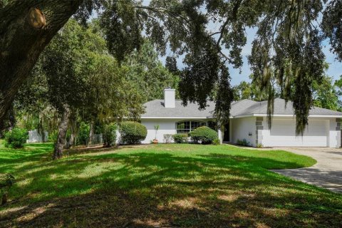 Casa en Leesburg, Florida 3 dormitorios, 141.95 m2 № 2379195