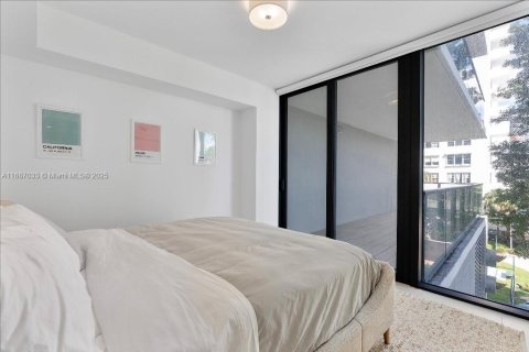 Condo in Miami, Florida, 3 bedrooms  № 1942368 - photo 14