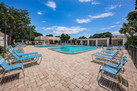 Condominio en venta en Saint Petersburg, Florida, 2 dormitorios, 104.52 m2 № 2223494 - foto 30