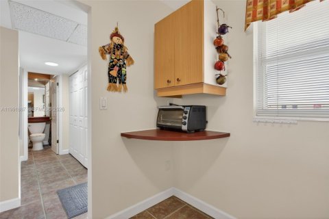 Купить кондоминиум в Лодерхилл, Флорида 1 спальня, 65.03м2, № 2052445 - фото 9