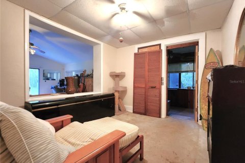 House in Tampa, Florida 2 bedrooms, 169.27 sq.m. № 2212957 - photo 27