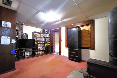 House in Tampa, Florida 2 bedrooms, 169.27 sq.m. № 2212957 - photo 11