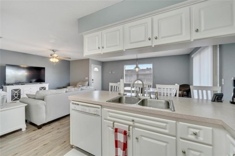 Condominio en venta en Apollo Beach, Florida, 2 dormitorios, 106.09 m2 № 831058 - foto 17