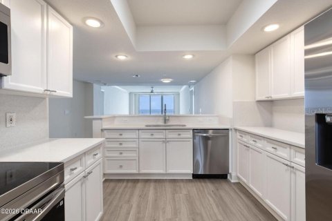 Copropriété à vendre à Daytona Beach, Floride: 3 chambres, 205.78 m2 № 2092210 - photo 15