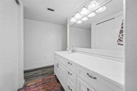 Condominio en venta en Saint Petersburg, Florida, 2 dormitorios, 90.58 m2 № 1883104 - foto 21