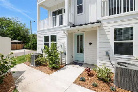 Adosado en venta en Jacksonville Beach, Florida, 4 dormitorios, 190.54 m2 № 2314409 - foto 3