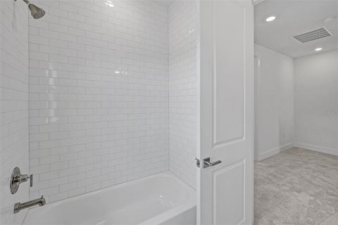 Adosado en venta en Jacksonville Beach, Florida, 4 dormitorios, 190.54 m2 № 2314409 - foto 24