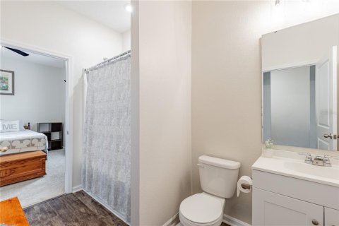 House in Haines City, Florida 3 bedrooms, 167.41 sq.m. № 2220591 - photo 7
