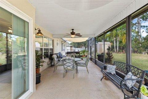 House in Palm Coast, Florida 3 bedrooms, 203.64 sq.m. № 1531653 - photo 15