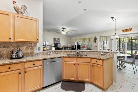 House in Palm Coast, Florida 3 bedrooms, 203.64 sq.m. № 1531653 - photo 11