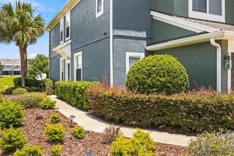 Townhouse in Ocala, Florida 3 bedrooms, 143.26 sq.m. № 2238090 - photo 4