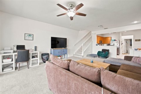 Townhouse in Ocala, Florida 3 bedrooms, 143.26 sq.m. № 2238090 - photo 19