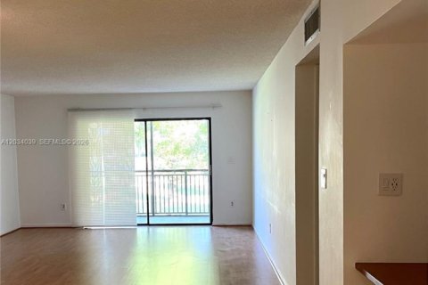 Condominio en venta en Weston, Florida, 2 dormitorios, 120.03 m2 № 2083952 - foto 7