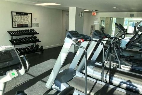Copropriété à vendre à Miami, Floride: 2 chambres, 78.6 m2 № 1697564 - photo 17