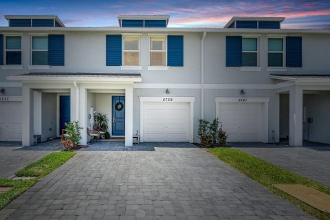 Adosado en Stuart, Florida 3 dormitorios, 137.03 m2 № 2187235