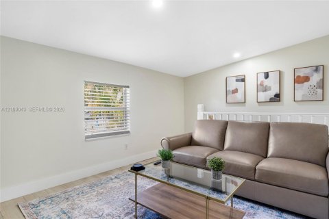 Villa ou maison à louer à Fort Lauderdale, Floride: 1 chambre, 151.99 m2 № 2423023 - photo 7