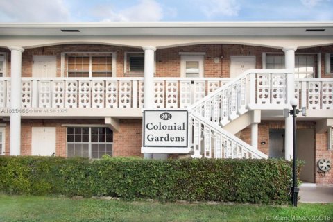 Condominio en alquiler en Pompano Beach, Florida, 2 dormitorios, 78.04 m2 № 1944454 - foto 23