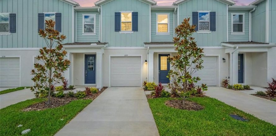 Touwnhouse à San Antonio, Floride 3 chambres, 148.83 m2 № 2310869