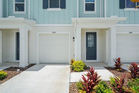 Touwnhouse à louer à San Antonio, Floride: 3 chambres, 148.83 m2 № 2310869 - photo 2
