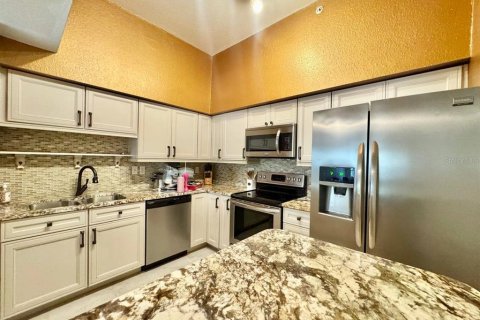 Copropriété à vendre à Tampa, Floride: 3 chambres, 130.16 m2 № 1907236 - photo 8
