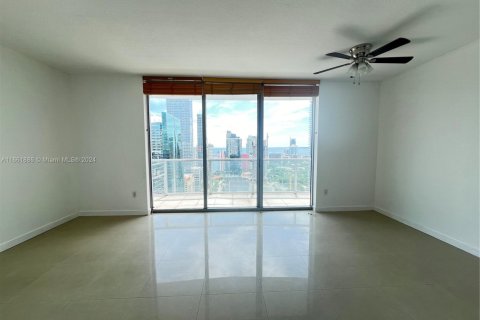 Купить кондоминиум в Майами, Флорида 51.19м2, № 1940318 - фото 4