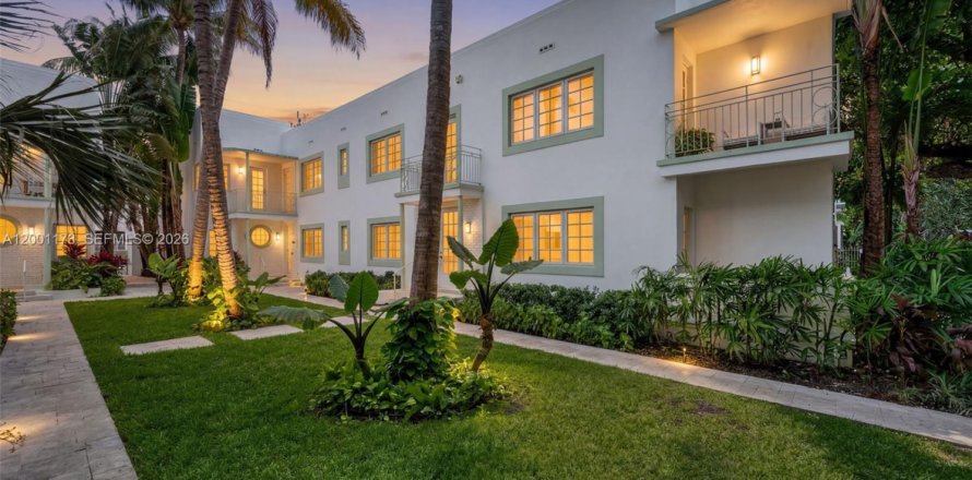 Condo in Miami Beach, Florida, 1 bedroom  № 2065173