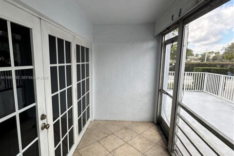 Copropriété à louer à Pembroke Pines, Floride: 2 chambres, 102.19 m2 № 2027460 - photo 19