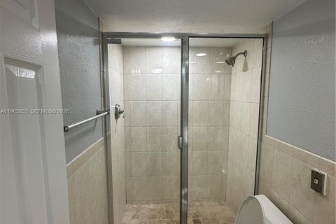Copropriété à louer à Pembroke Pines, Floride: 2 chambres, 102.19 m2 № 2027460 - photo 15