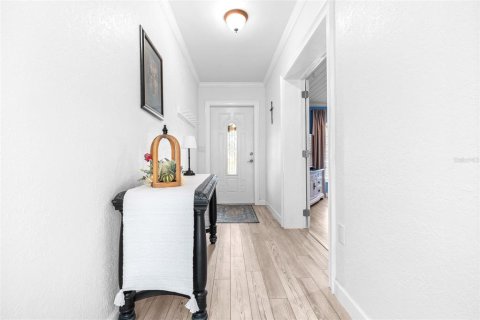 Casa en venta en Winter Haven, Florida, 4 dormitorios, 231.51 m2 № 1900184 - foto 8