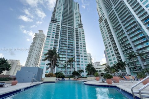 Copropriété à vendre à Miami, Floride: 2 chambres, 92.9 m2 № 2337719 - photo 30