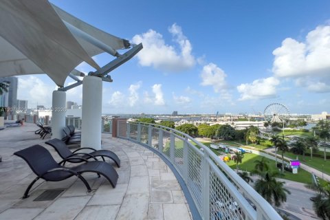 Copropriété à vendre à Miami, Floride: 2 chambres, 92.9 m2 № 2337719 - photo 27