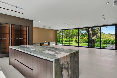 Villa ou maison à vendre à Pinecrest, Floride: 6 chambres, 686.36 m2 № 2253534 - photo 19