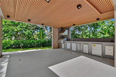 Villa ou maison à vendre à Pinecrest, Floride: 6 chambres, 686.36 m2 № 2253534 - photo 14