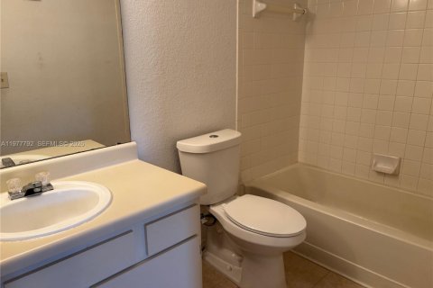 Copropriété à louer à West Palm Beach, Floride: 2 chambres, 91.88 m2 № 2044589 - photo 10