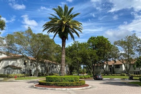 Copropriété à louer à West Palm Beach, Floride: 2 chambres, 91.88 m2 № 2044589 - photo 13