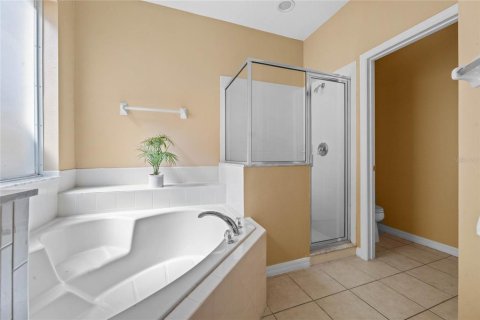 Casa en venta en Kissimmee, Florida, 6 dormitorios, 263.29 m2 № 1384822 - foto 14