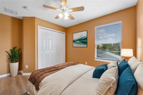 Casa en venta en Kissimmee, Florida, 6 dormitorios, 263.29 m2 № 1384822 - foto 30
