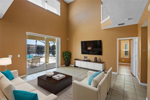 Casa en venta en Kissimmee, Florida, 6 dormitorios, 263.29 m2 № 1384822 - foto 5