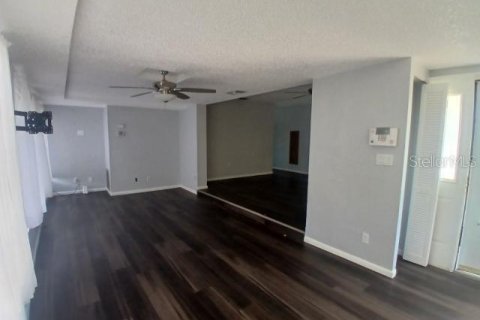 House in Port Charlotte, Florida 3 bedrooms, 176.42 sq.m. № 1879412 - photo 3