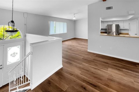 House in Hernando Beach, Florida 3 bedrooms, 162.39 sq.m. № 1618064 - photo 7