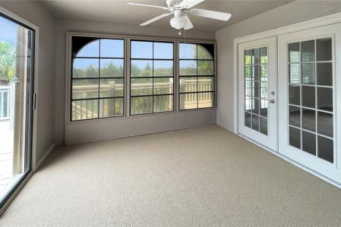 House in Hernando Beach, Florida 3 bedrooms, 162.39 sq.m. № 1618064 - photo 17