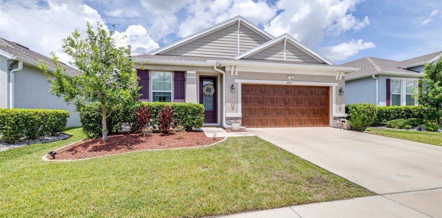 House in Wesley Chapel, Florida 3 bedrooms, 171.59 sq.m. № 1886300
