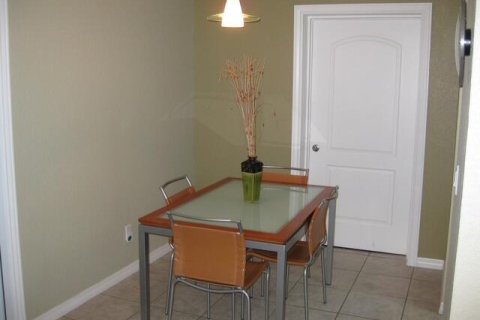 House in Lake Worth, Florida 3 bedrooms, 110.09 sq.m. № 2428182 - photo 14